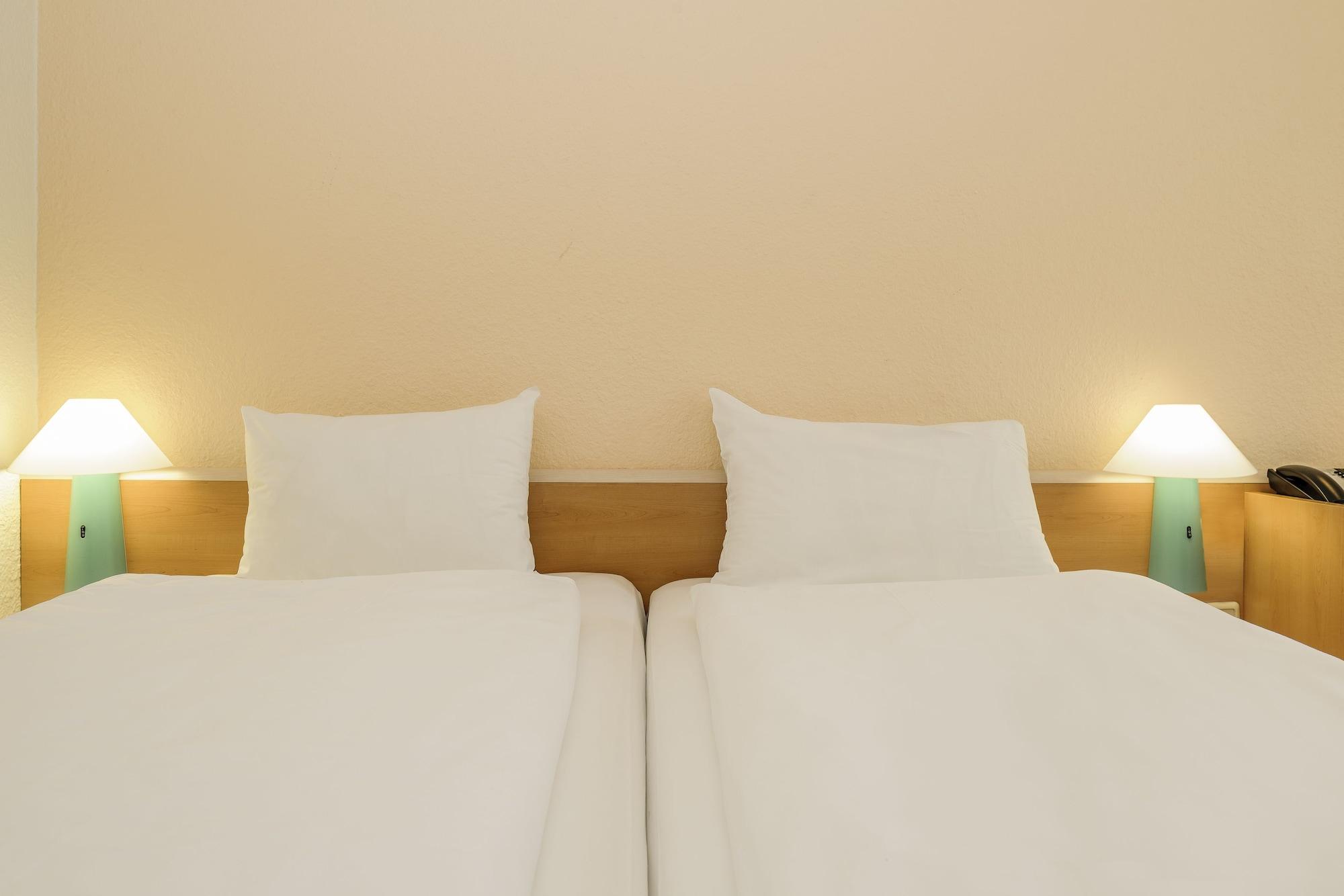 Hotel Ibis سيتوبال المظهر الخارجي الصورة